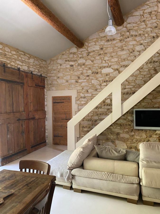 Appartement Cecile - Campagne Avec Piscine Commune - Eyragues Extérieur photo