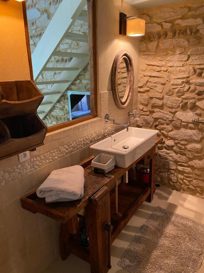 Appartement Cecile - Campagne Avec Piscine Commune - Eyragues Extérieur photo
